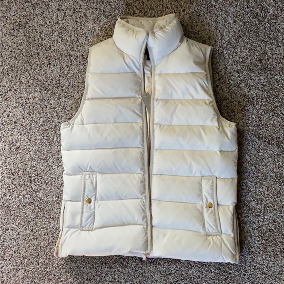 J Crew puffer vest - Picture 1 of 2